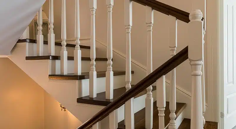 Escaliers métal et bois comment les personnaliser