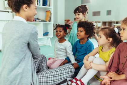 Travailler dans un jardin d'enfants sans diplôme reconnu