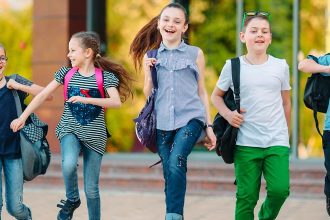 Jusqu'à quel âge doit-on prendre une assurance scolaire ?